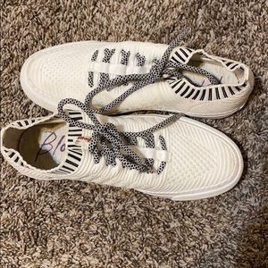 Off white blowfish shoes